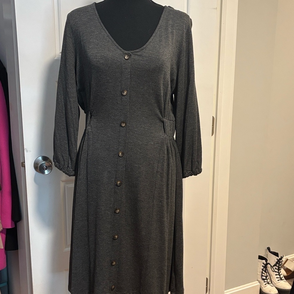 Gilli Charcoal Soft Long Sleeve Dress Librarian Academic Elevated Basic‎